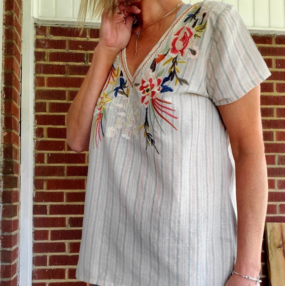 Solitaire embroidered top med - Picture 3 of 6